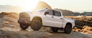 Chevrolet Silverado: Owners and Service manuals