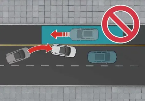 Kia EV2 lane-change oncoming and side function secondary collision risk warning diagram